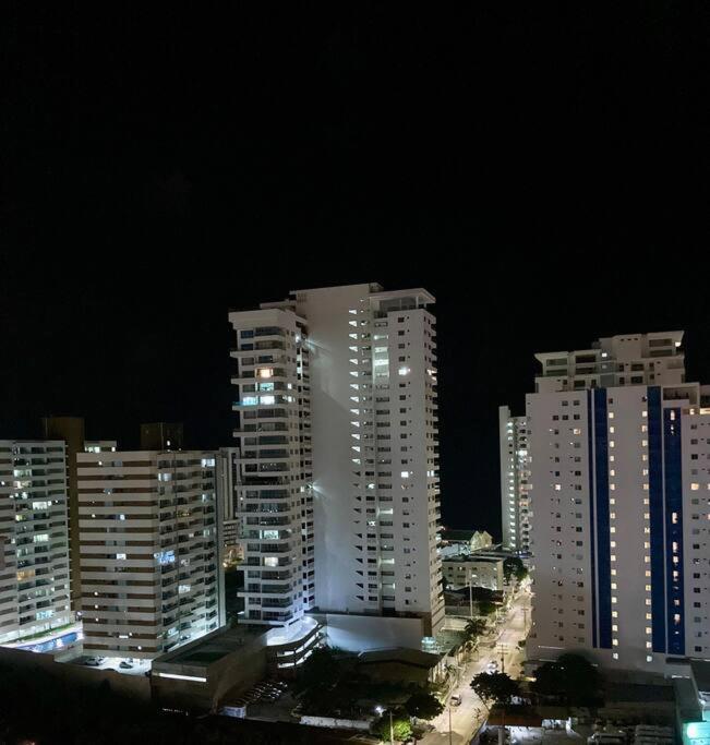 Luxury Apartamento Ubicacion Central Y Piscina. Cartagena Ngoại thất bức ảnh